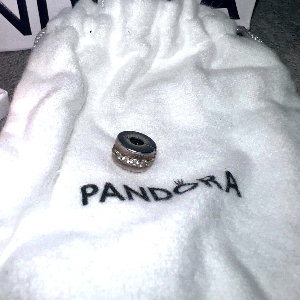 Pandora Clip Charm